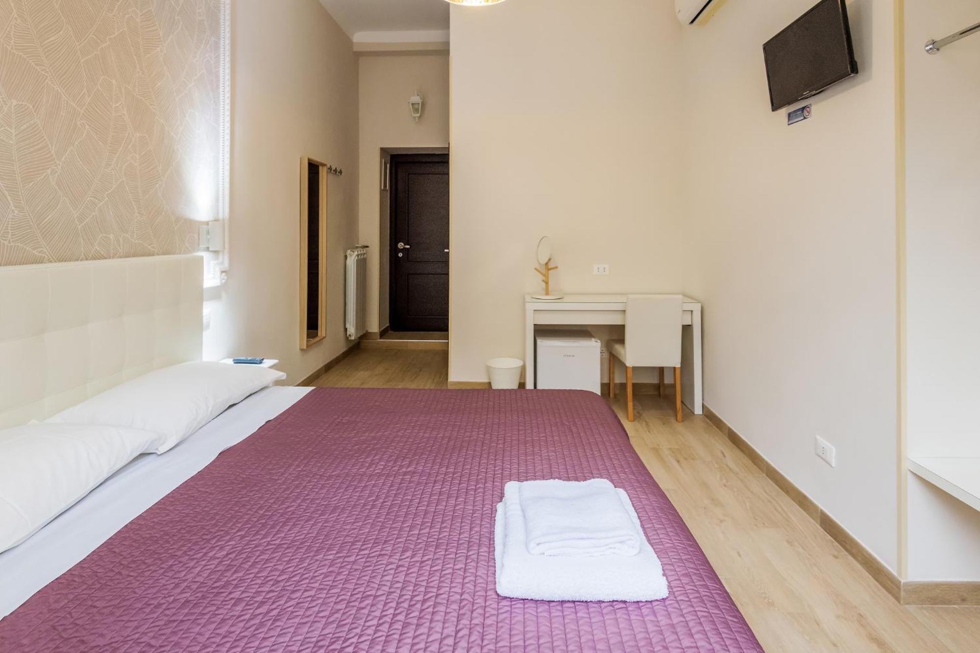 Mirabilia House Hotel Rome Bagian luar foto